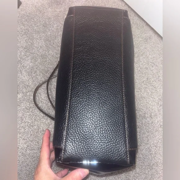 Coach Ava Chain Tote - Picture 5 of 9